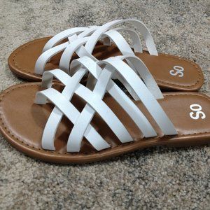 So pineberry Sandals